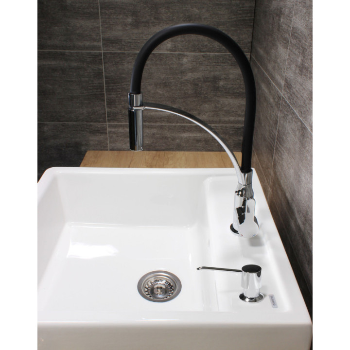 Eisl Carneo černá / lesklý chrom