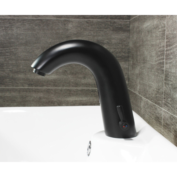 Donner AutoFlow 03 Matný černý kov